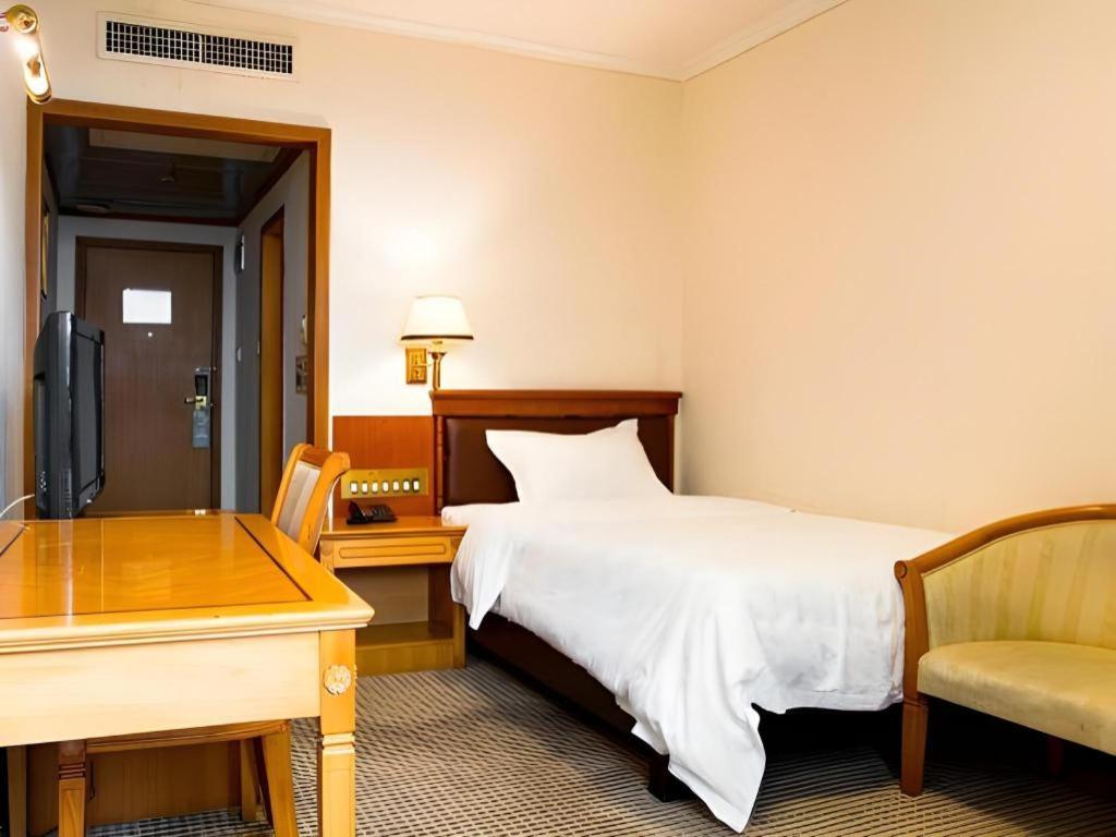 Nanfang Dasha Hotel Гуанчжоу Экстерьер фото